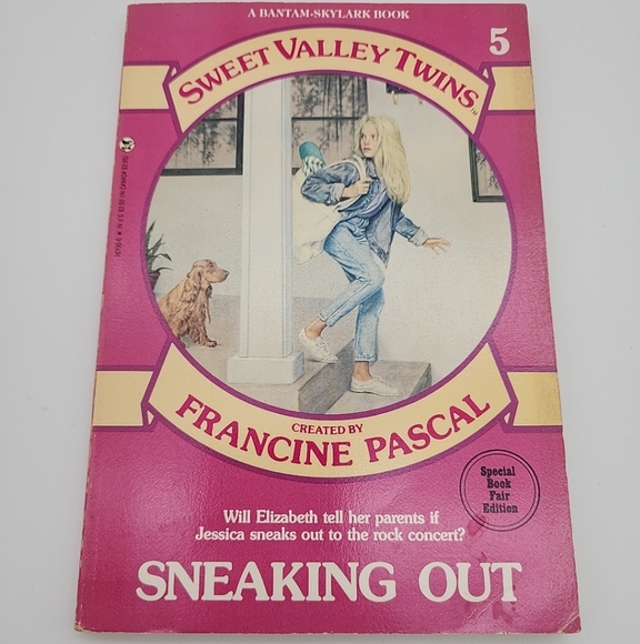 VINTAGE Sweet Valley Twins Book Set: The Haunted House, Sneaking Out, Tug of War - Picture 6 of 12